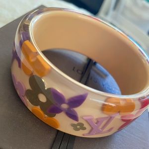 AUTHENTIC LOUIS VUITTON ACRYLIC BANGLE